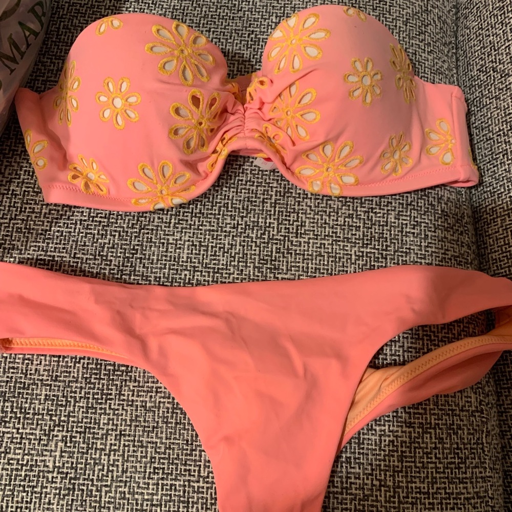 BOGO VS bikini